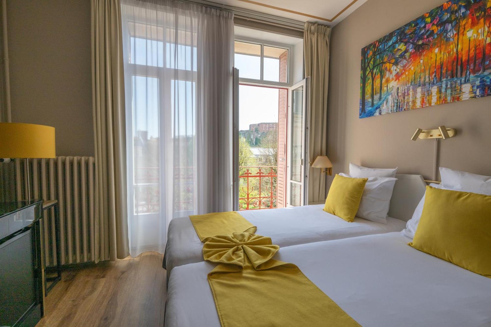 Grand Hotel Du Tonneau D'Or Бельфор Экстерьер фото
